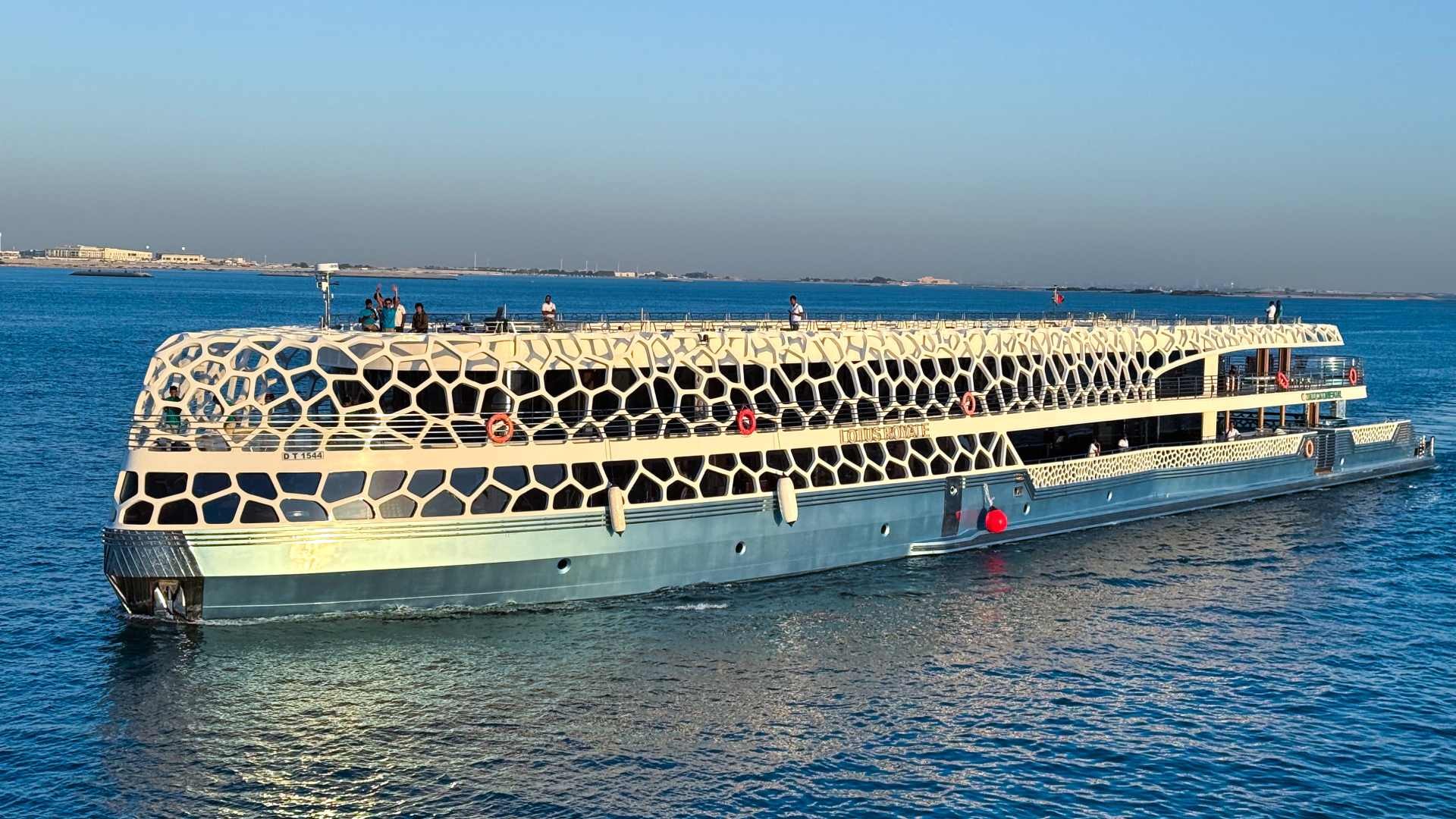 Lotus Royale By Lotus Yacht Dubai