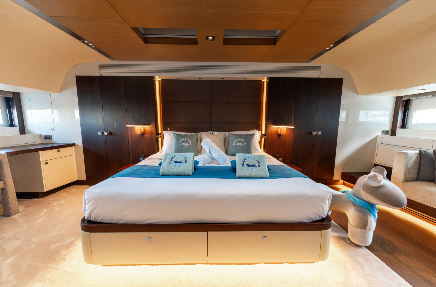 Santorini 115ft Mina Yacht Dubai