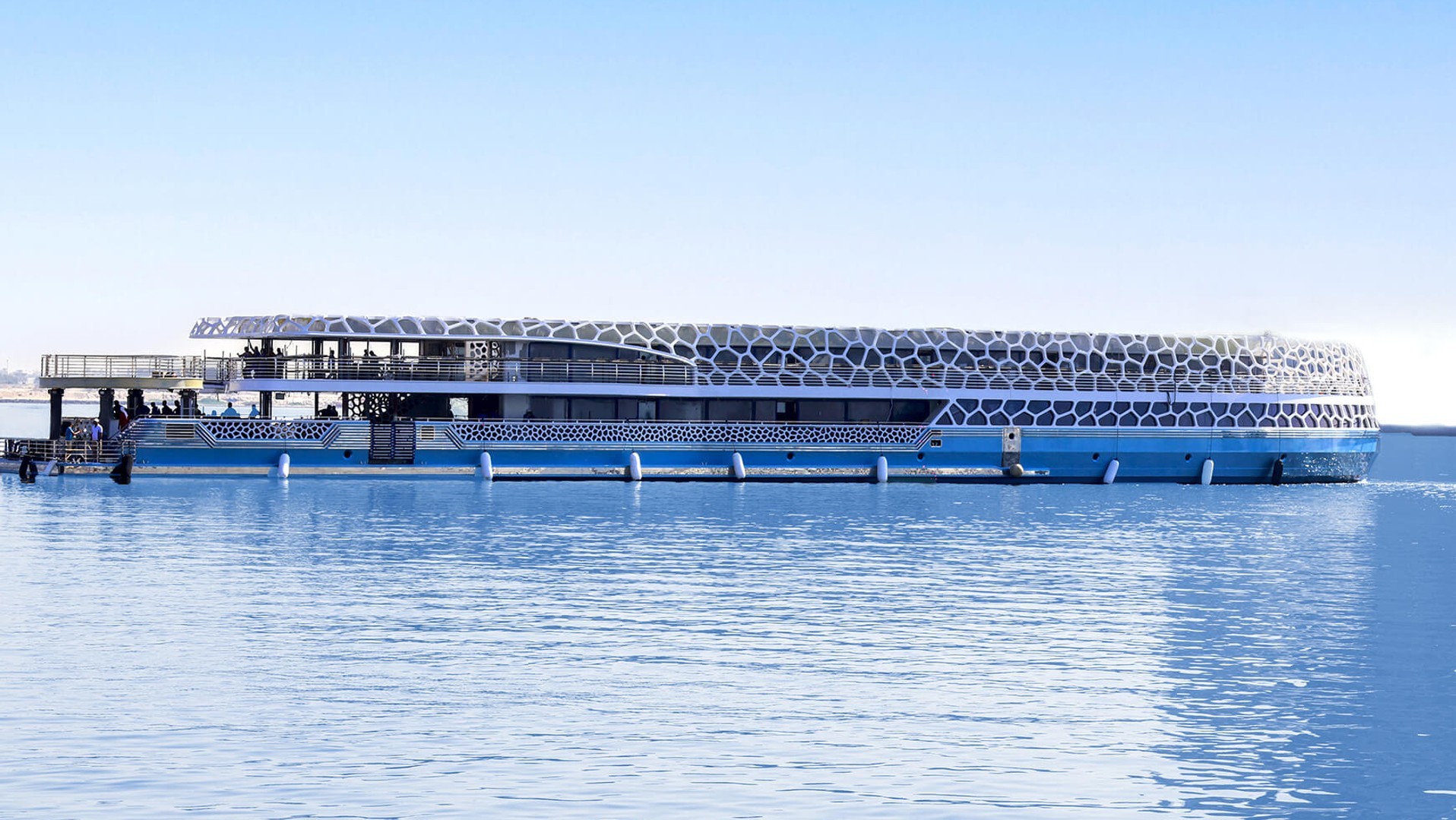 Lotus Royale By Lotus Yacht Dubai