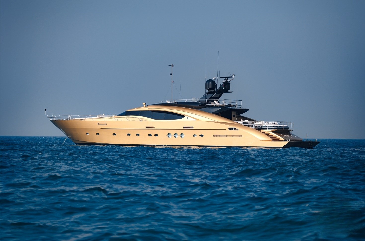 Royalty 136ft  MAYA Yacht  Dubai