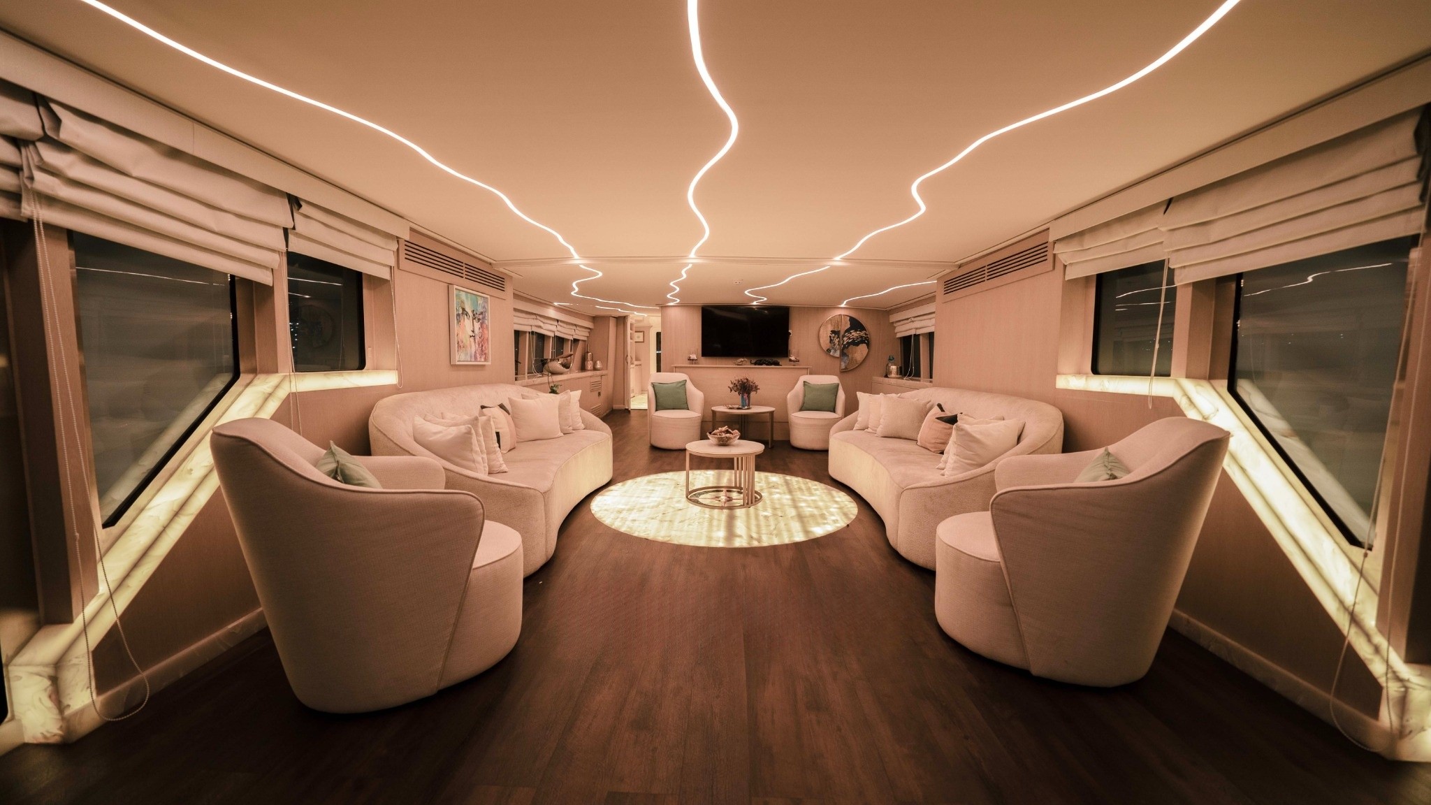 Gaia Rental Yacht  Dubai