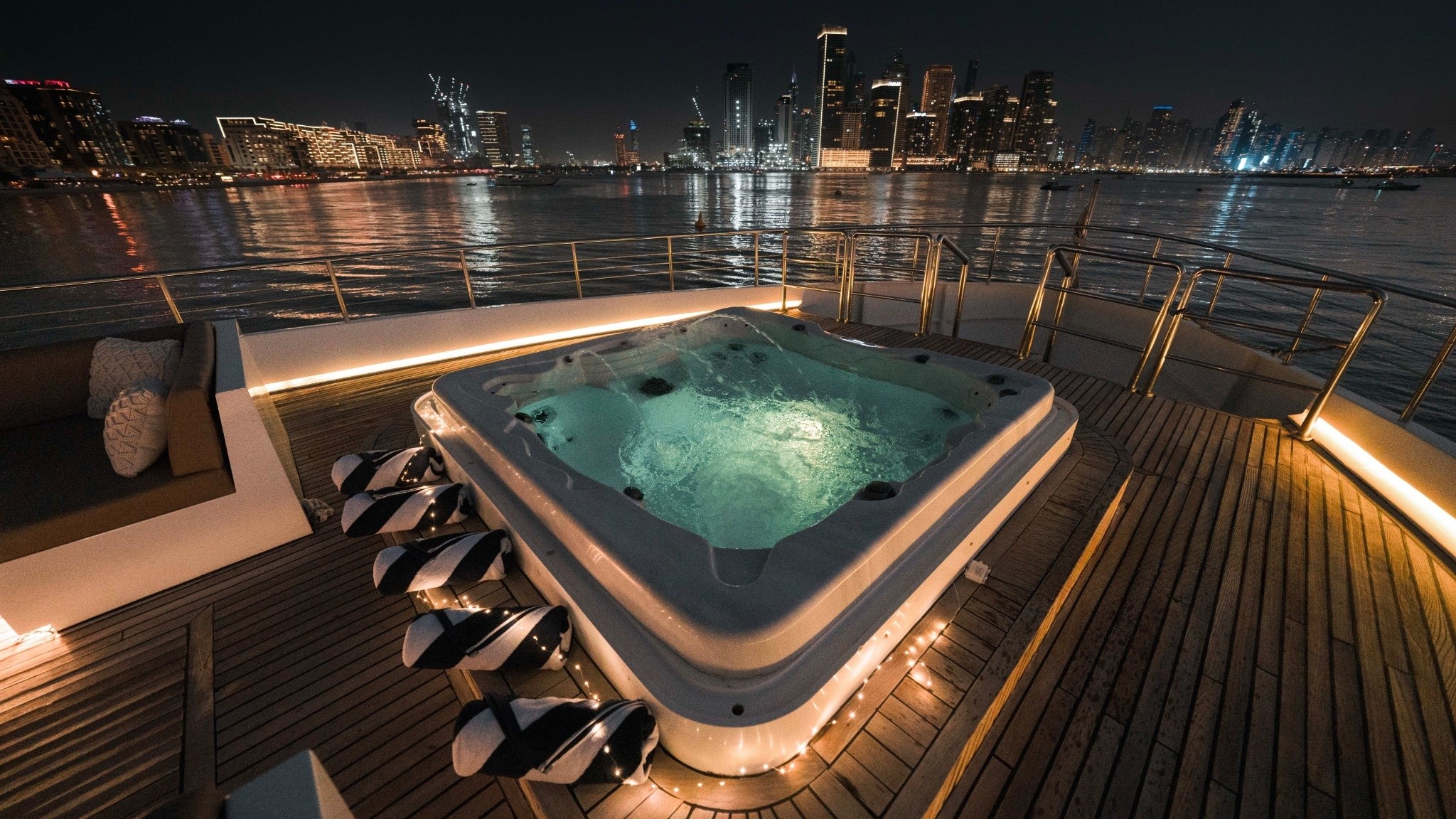 Gaia Rental Yacht  Dubai