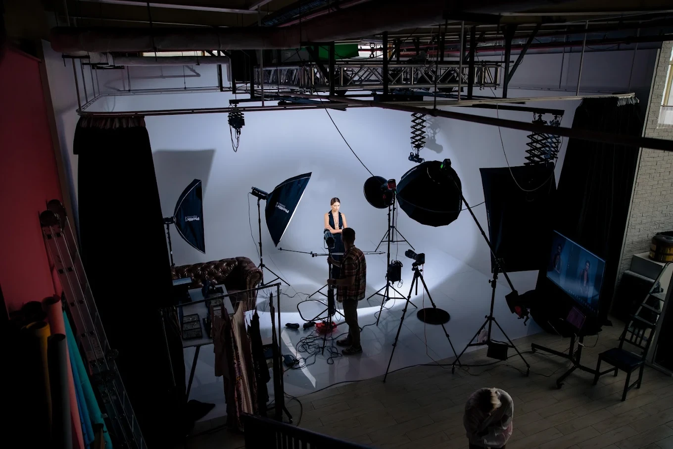 SkyLight studio L.L.C.