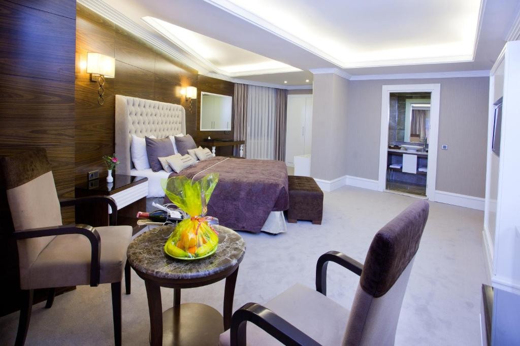 Mirilayon Hotel