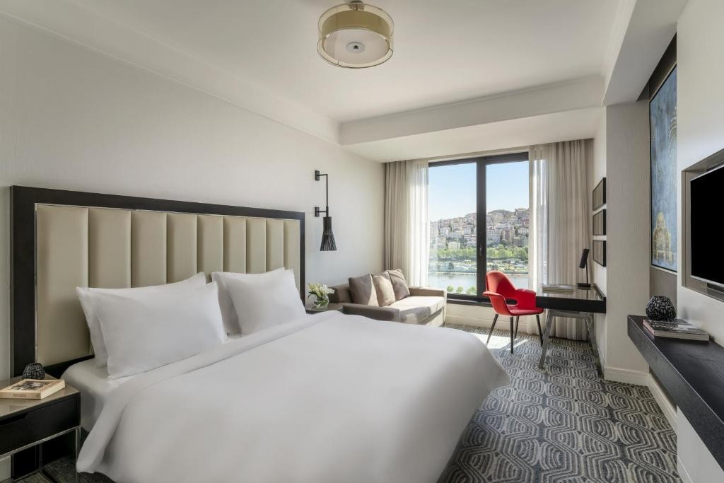 Movenpick Hotel Istanbul Golden Horn