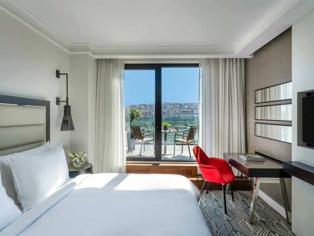 Movenpick Hotel Istanbul Golden Horn