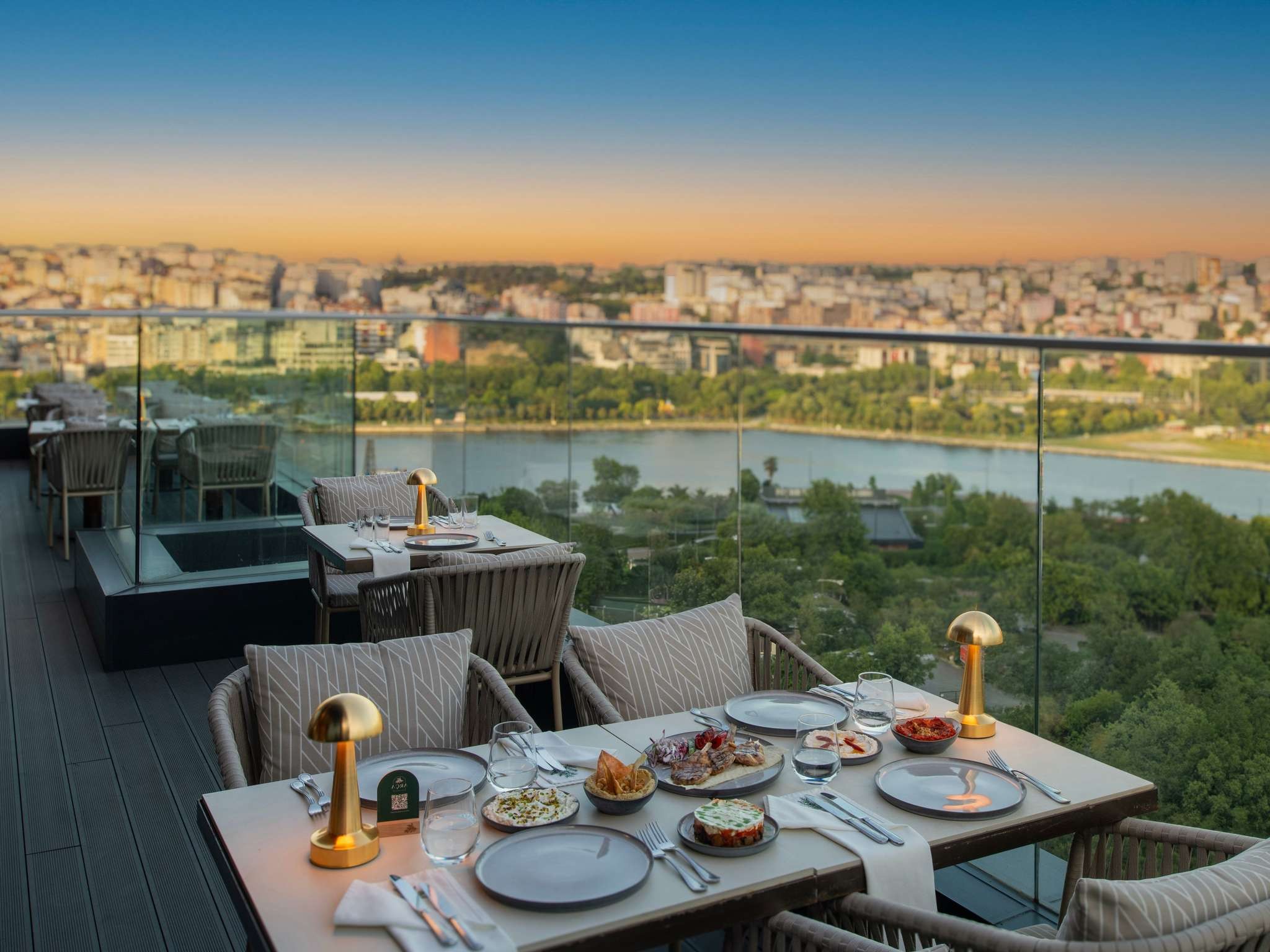 Movenpick Hotel Istanbul Golden Horn