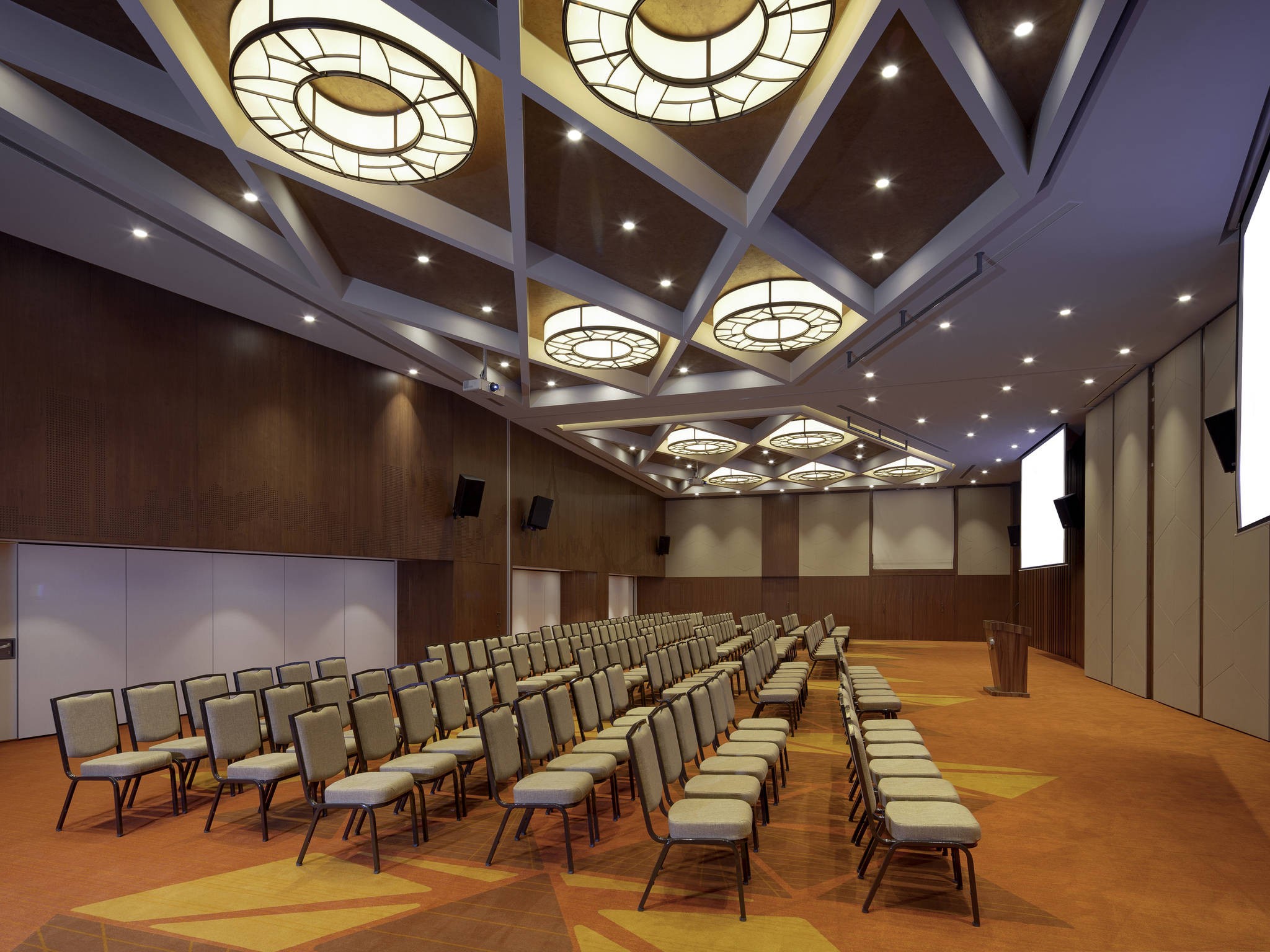 Movenpick Hotel Istanbul Golden Horn