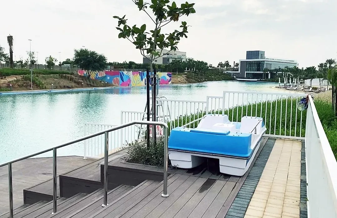 Damac Hills 2 Villa Poolside