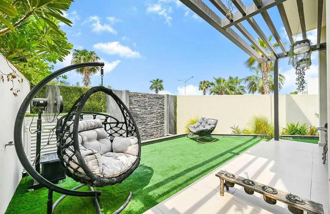 Damac Hills 2 Villa Poolside