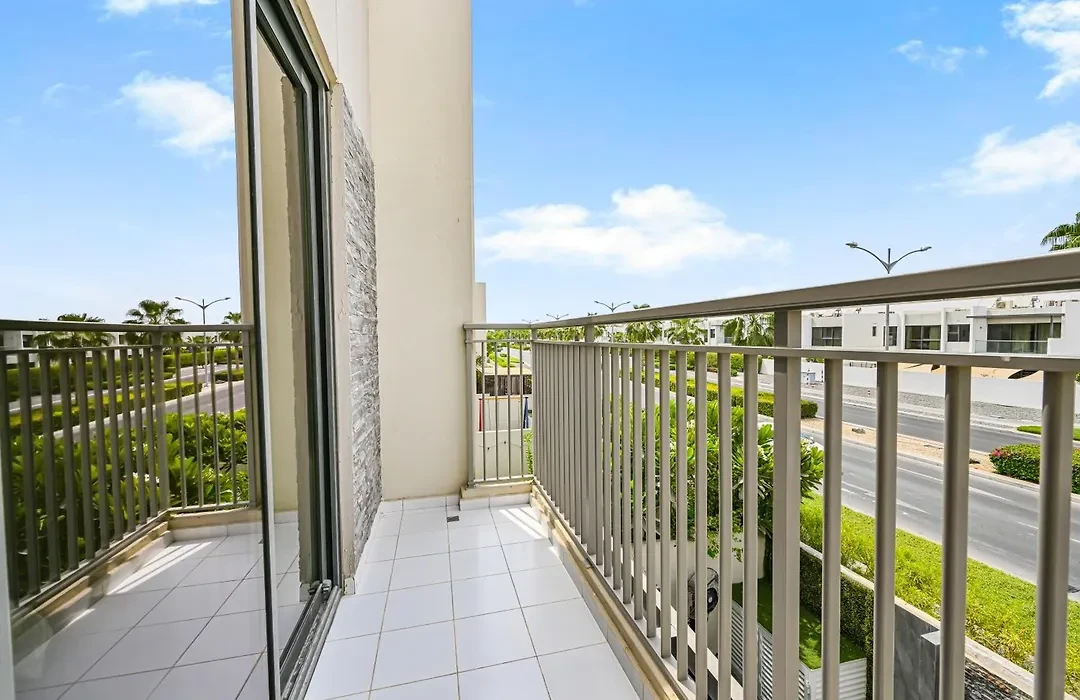 Damac Hills 2 Villa Poolside
