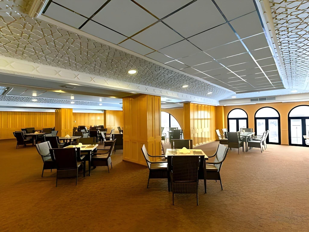 Hamdan Plaza Hotel