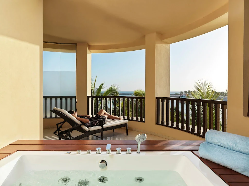 Fanar Hotel & Residences Oman