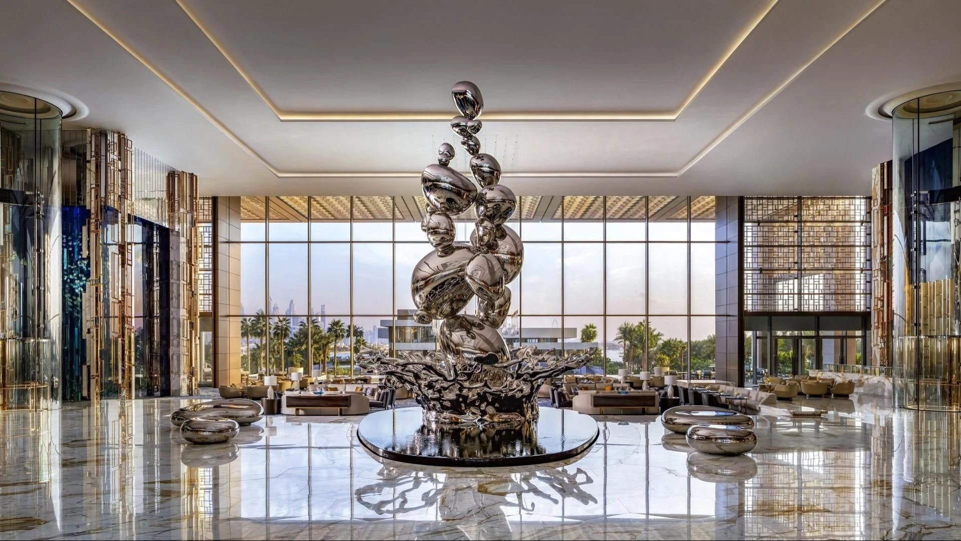 Luxurious lobby with sculpture at Atlantis The Royal, Dubai.