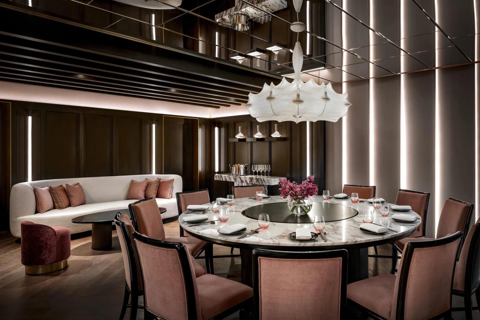 Elegant dining room at Atlantis The Royal, Dubai with round table.