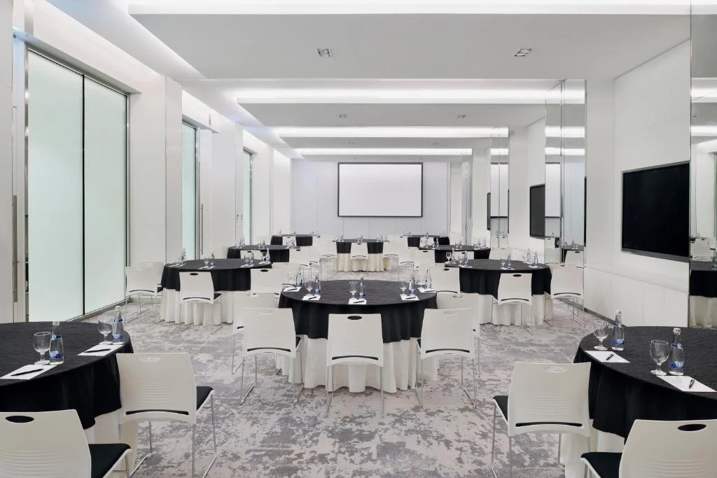 Modern conference room at Arjaan by Rotana, Dubai Media City.
