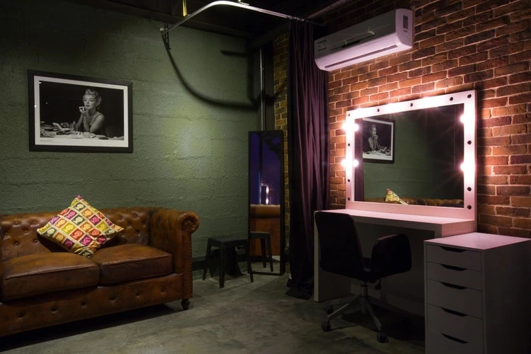 Cozy dressing room at Warehouse Four, Dubai with vintage decor.