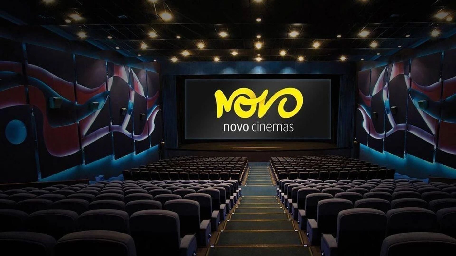 Novo Cinemas Manar Mall auditorium, Ras Al-Khaimah, empty seats, large screen.