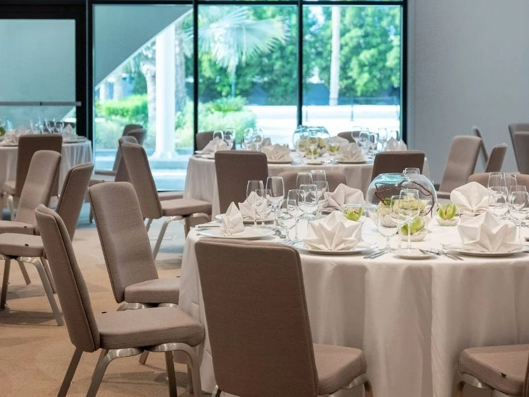 Elegant dining setup at Erth Hotel Abu Dhabi event venue.
