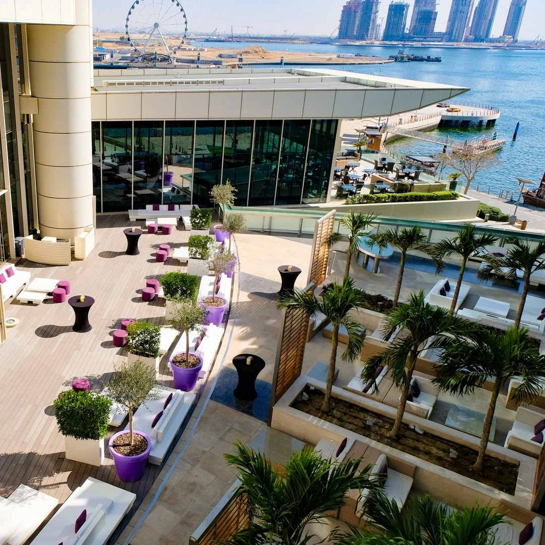 Vista Restaurant & Terrace Dubai