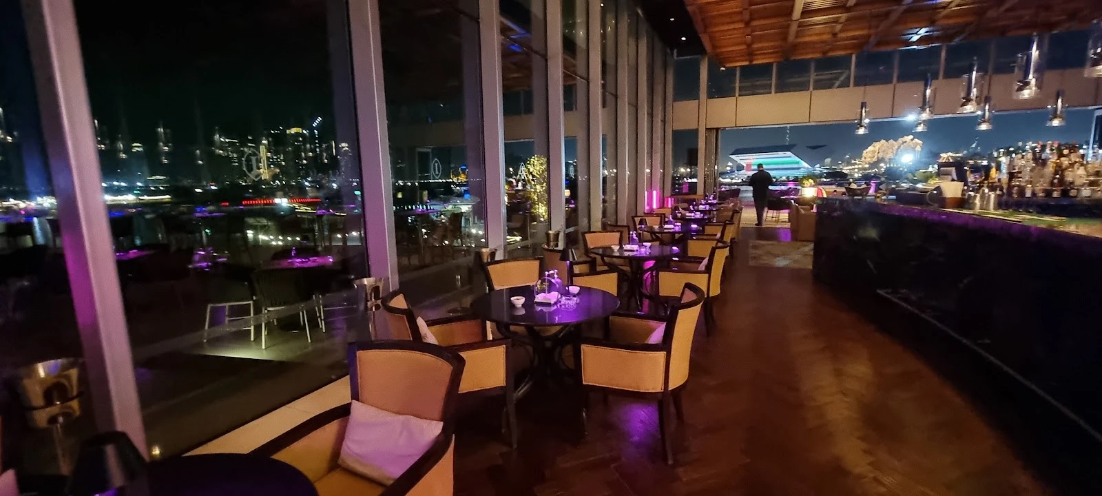 Vista Restaurant & Terrace Dubai