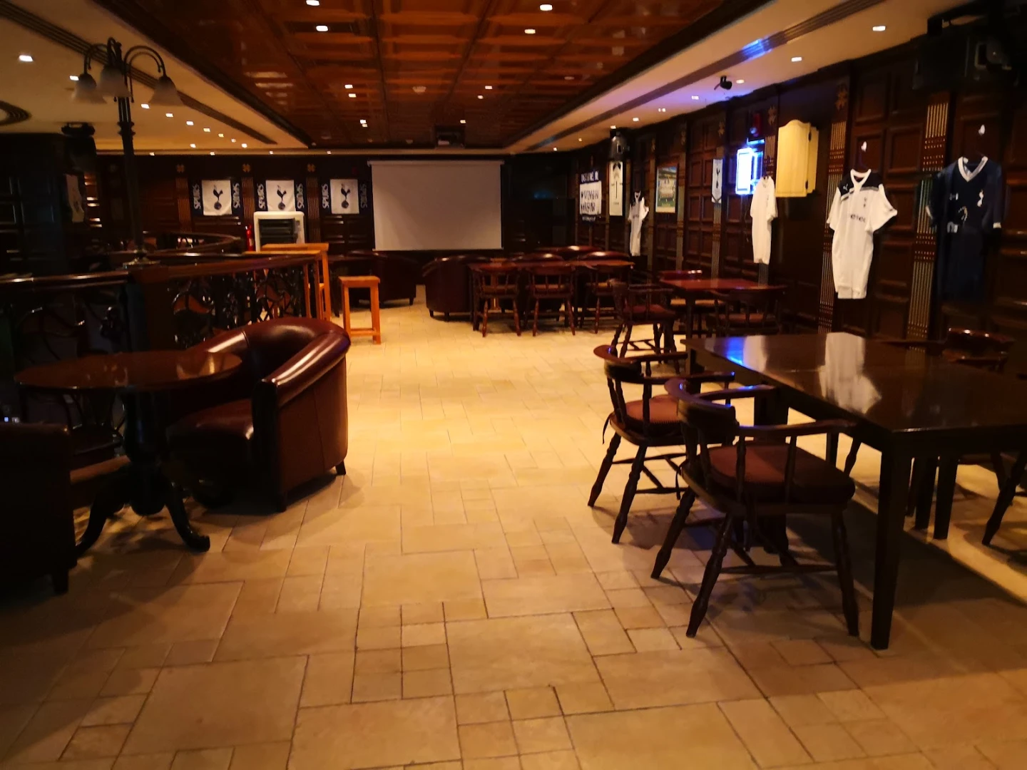 Double Decker Pub Dubai