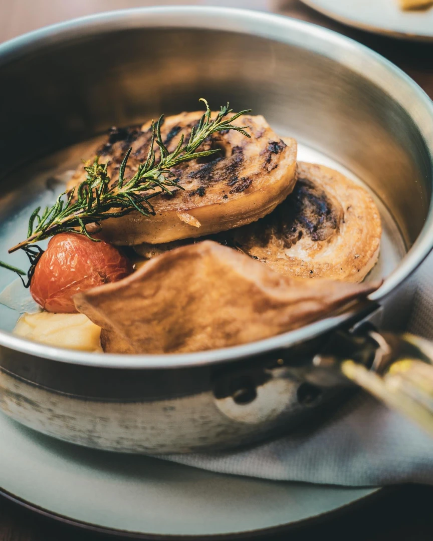 Food & Beverage