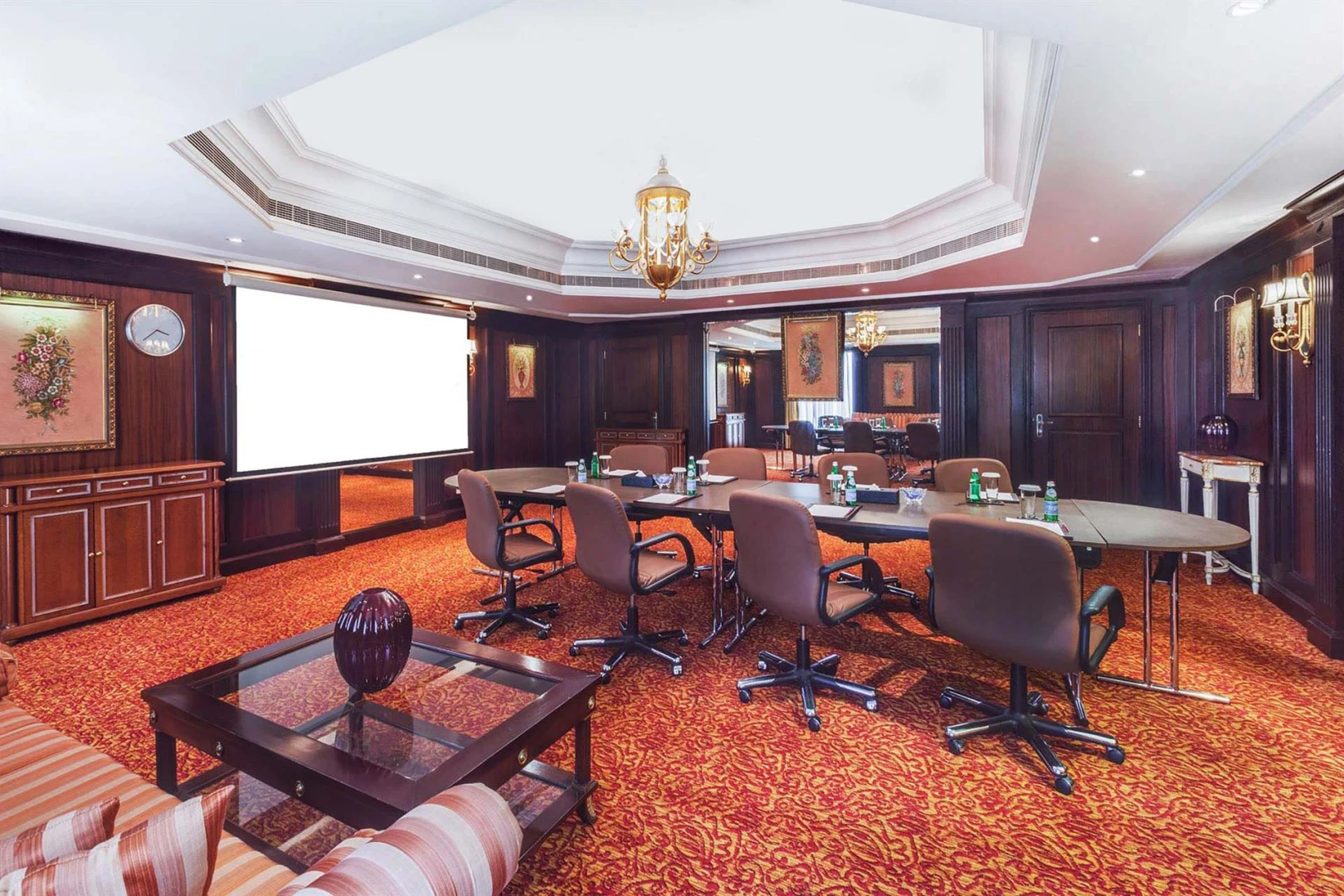 Millennium Plaza Downtown Hotel