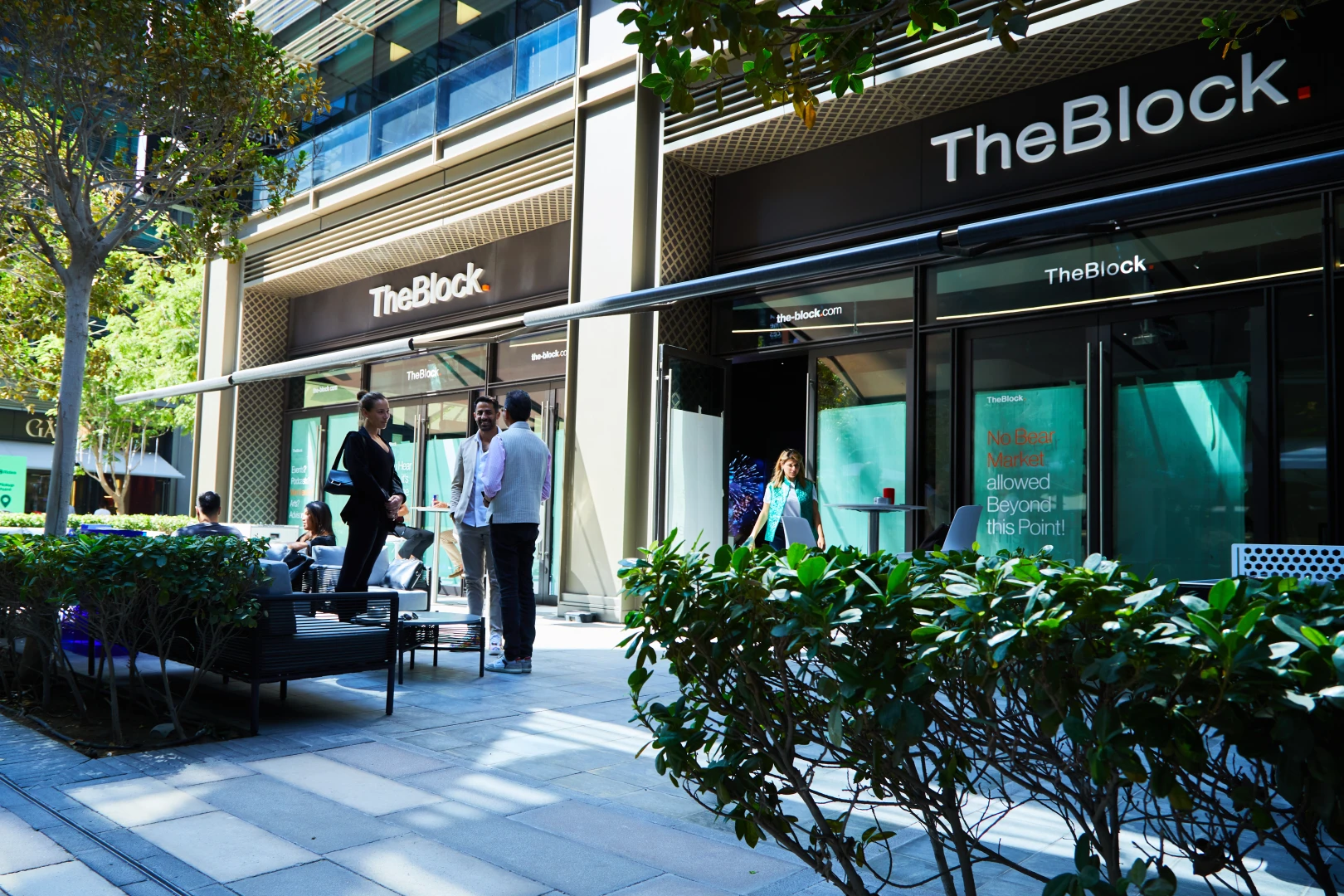 TheBlock. Street