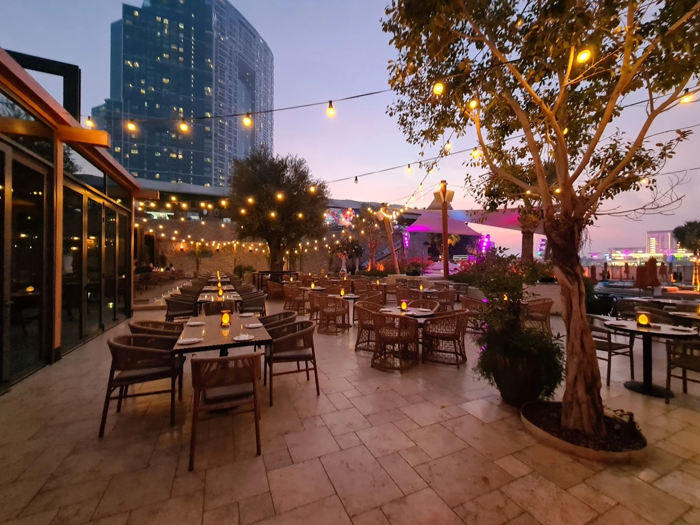 A Casa Restaurant Terrace