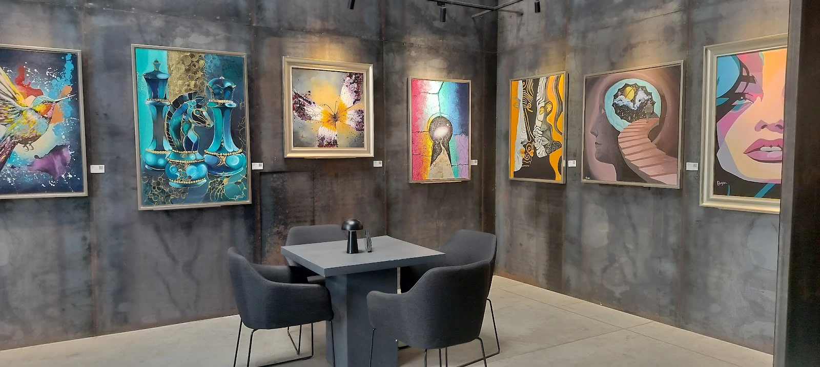 The Warehouse Art Cafe