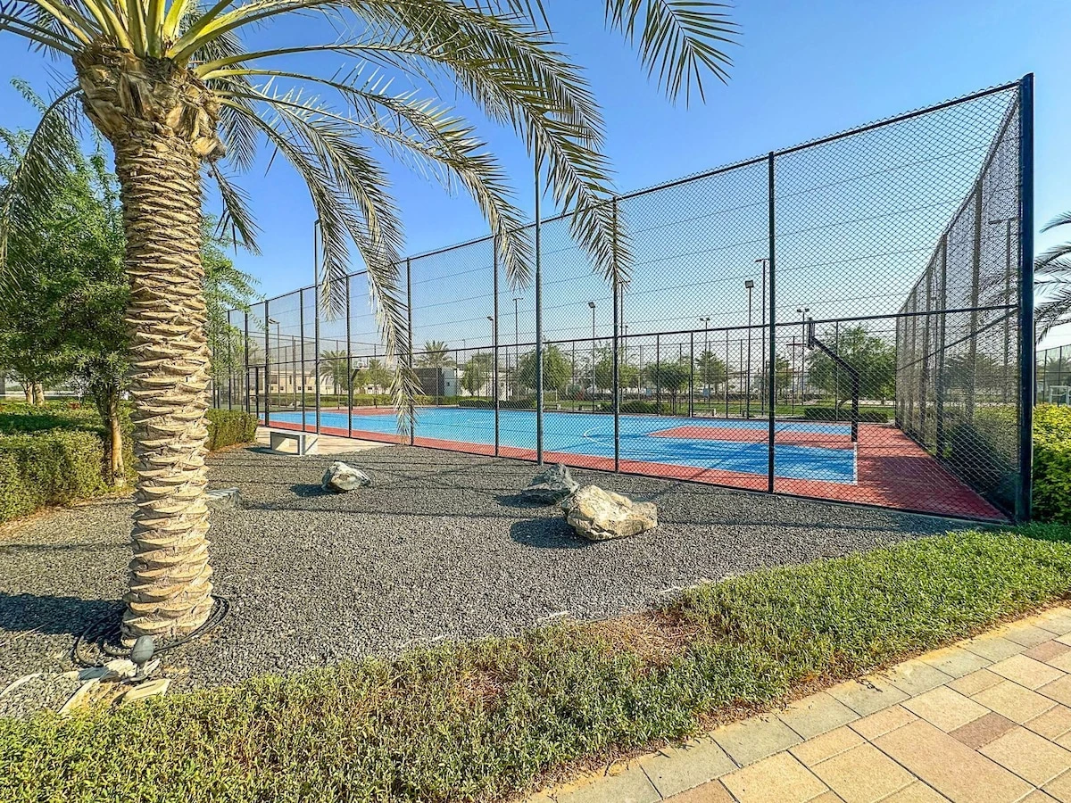 Luxury 4BR Corner Villa
