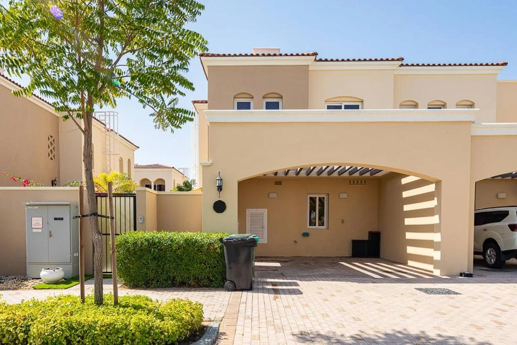 Frank Porter Serena Casa Viva Dubai