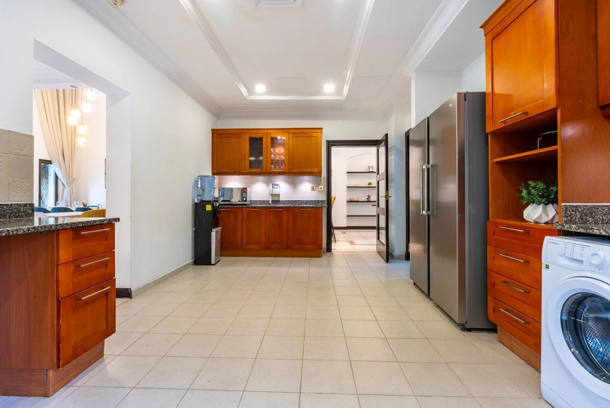 Luxury Beachfront Villa Al Yabri Palm Jumeirah
