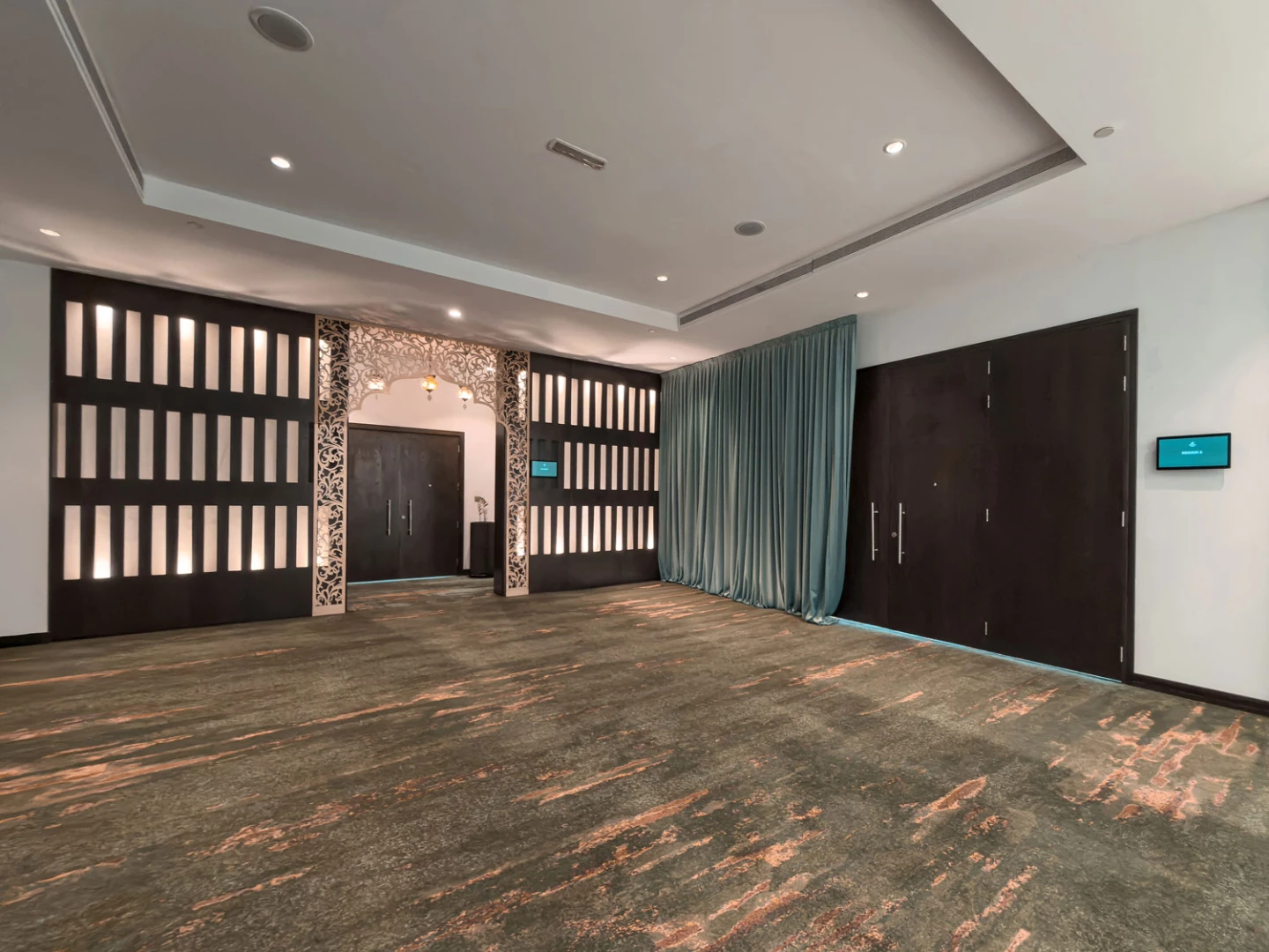 Holiday Inn Abu Dhabi, an IHG Hotel