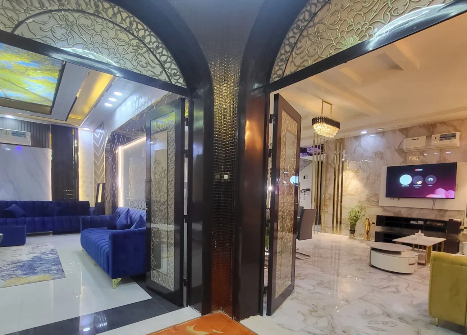 Luxury 6 Bedrooms Villa with Private Swimming Pool