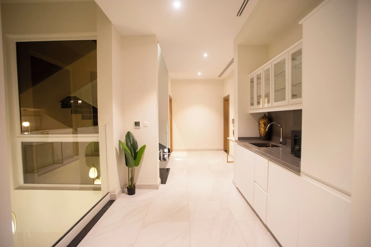 Luxury 5 Bedroom Villa Nad Al Sheba