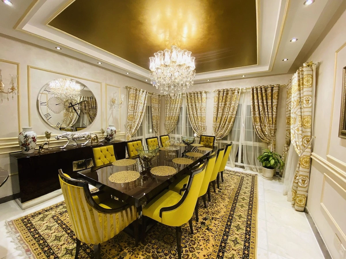 Golden Palace Privé