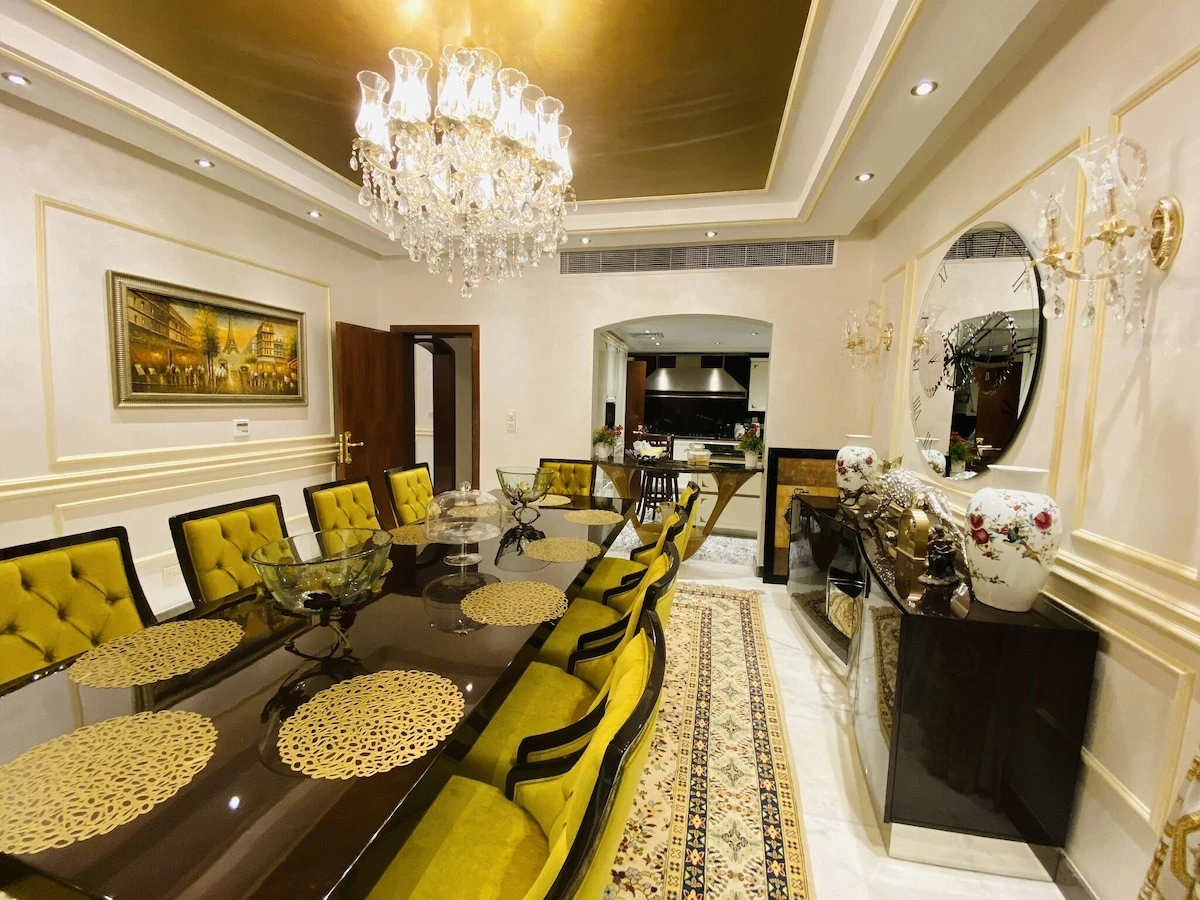 Golden Palace Privé