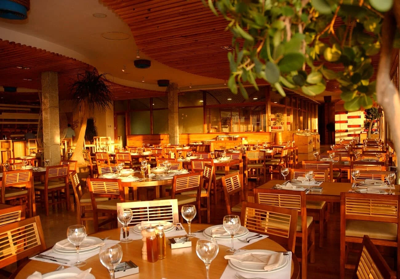Flooka Restaurant Indoors