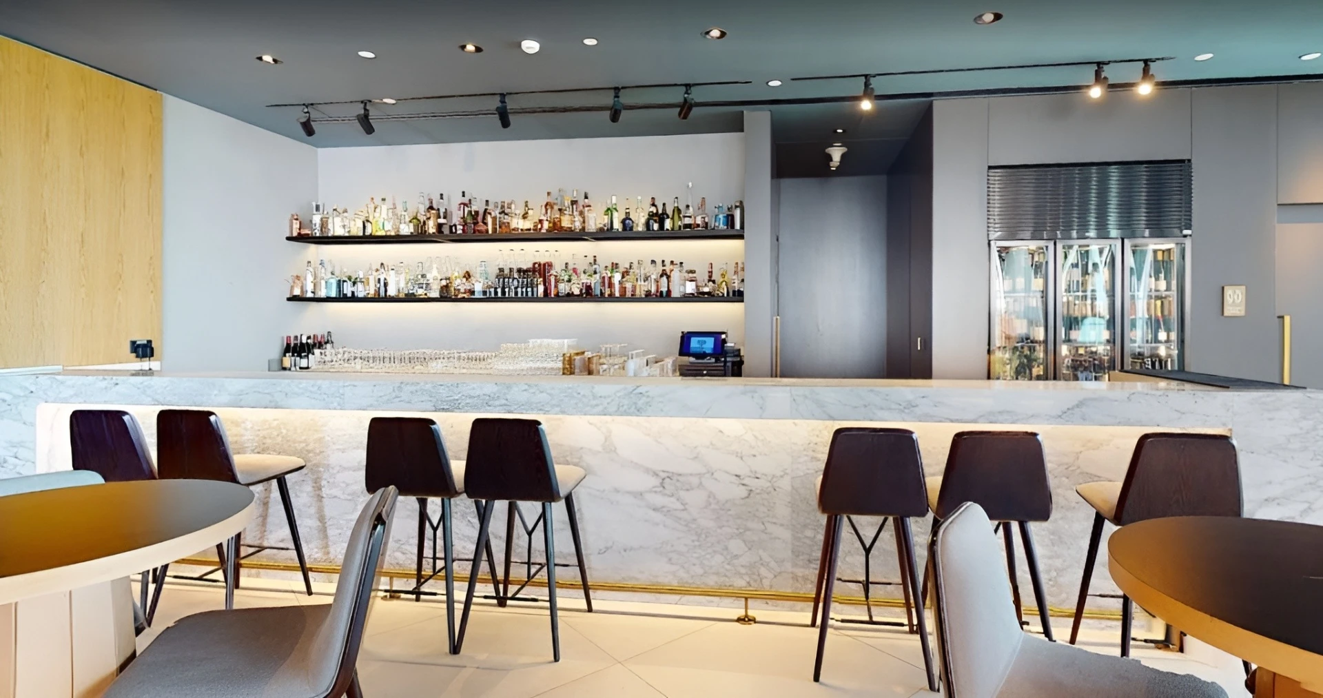 The Overlook Indoor Area