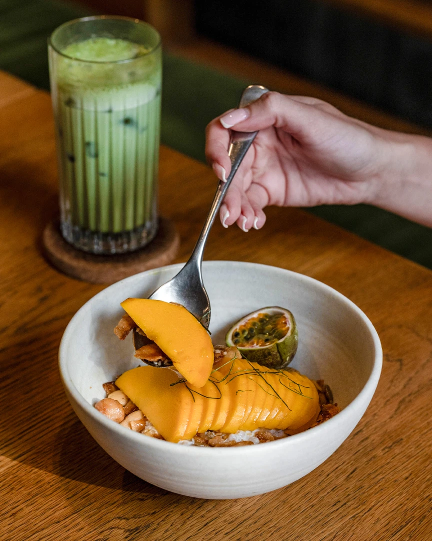 Food & Beverage