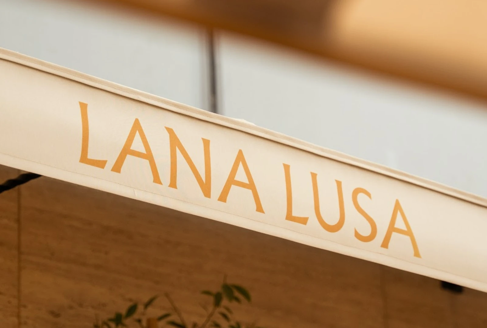 Lana Lusa Uptown Dubai