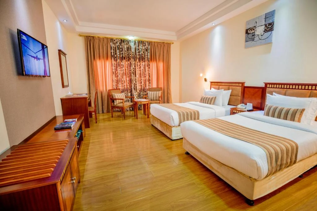 Hamdan Plaza Hotel
