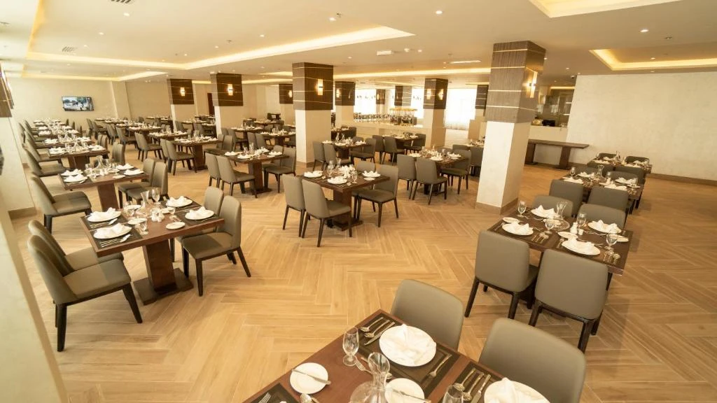 The Plaza Hotel And Resort Oman