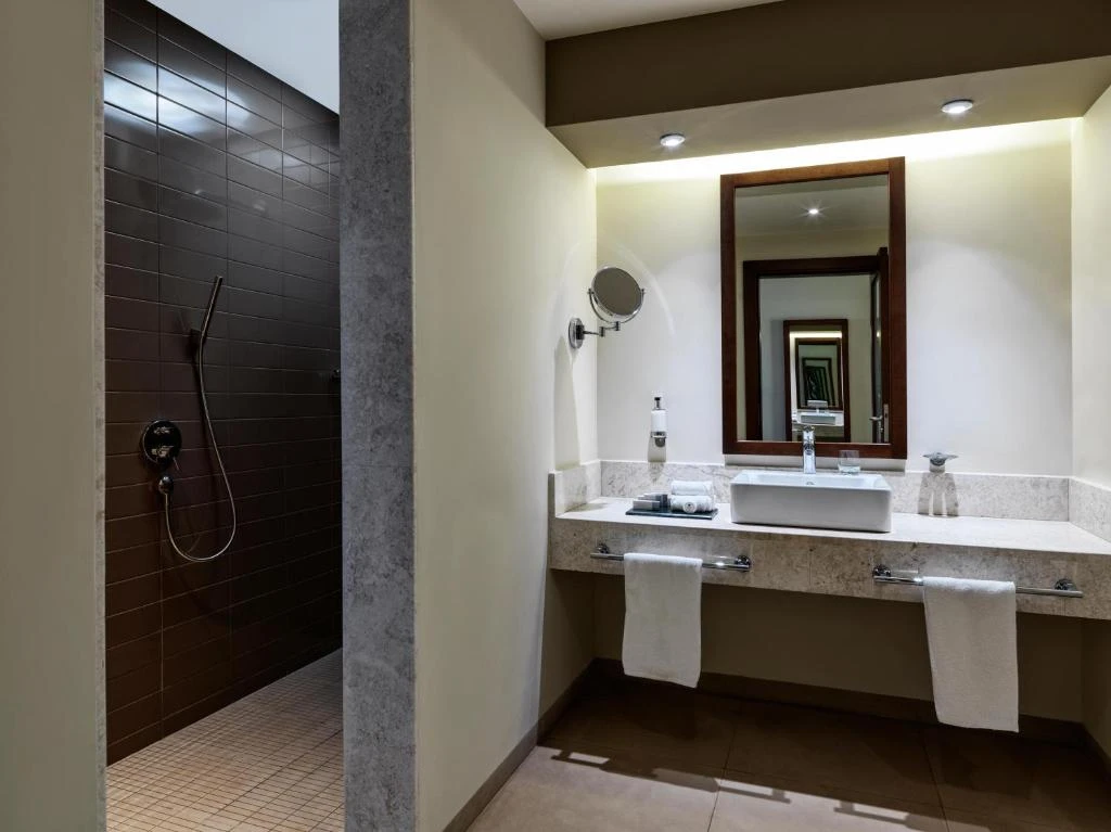 Fanar Hotel & Residences Oman