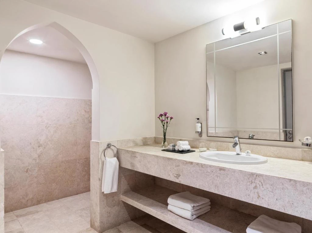 Fanar Hotel & Residences Oman
