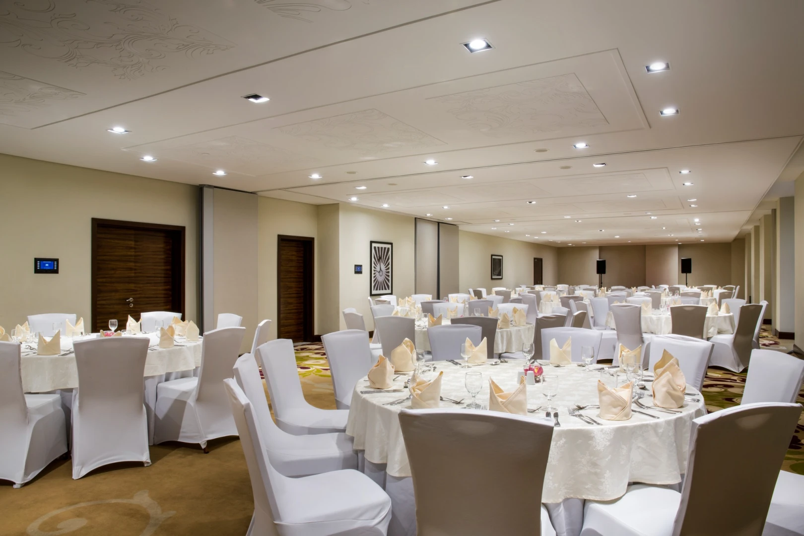 The Tower Plaza Hotel Dubai