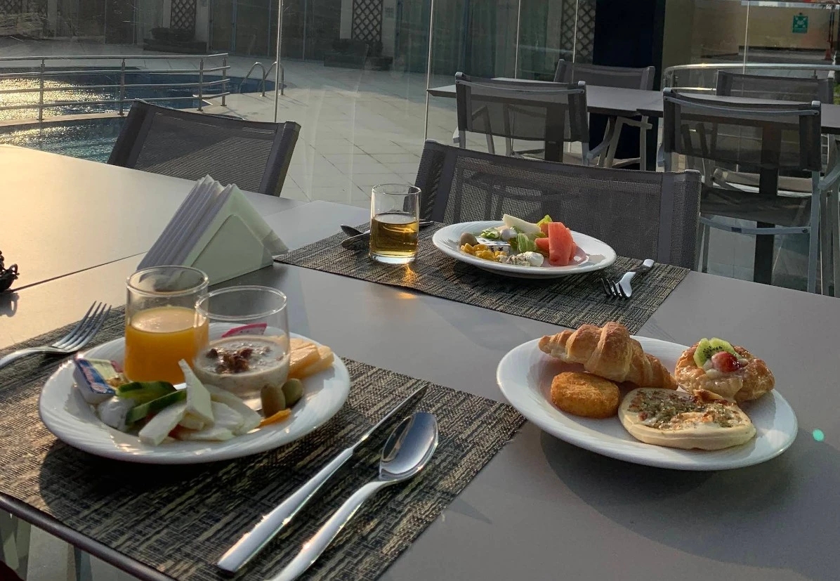 Grand Swiss-Belhotel Waterfront Seef