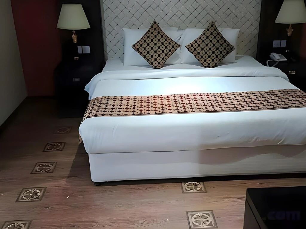 Crystal Palace Hotel Manama